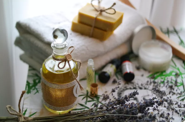Which Oil Makes Hair Strong?
